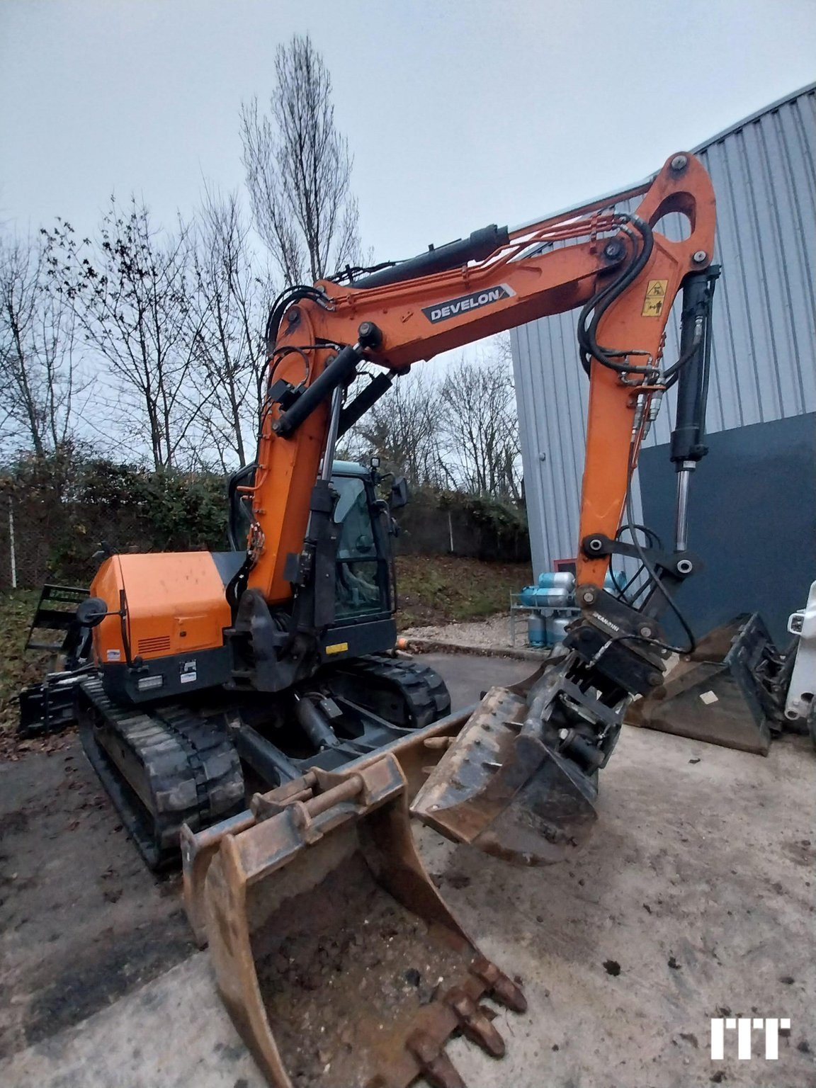 Doosan DX85R-7