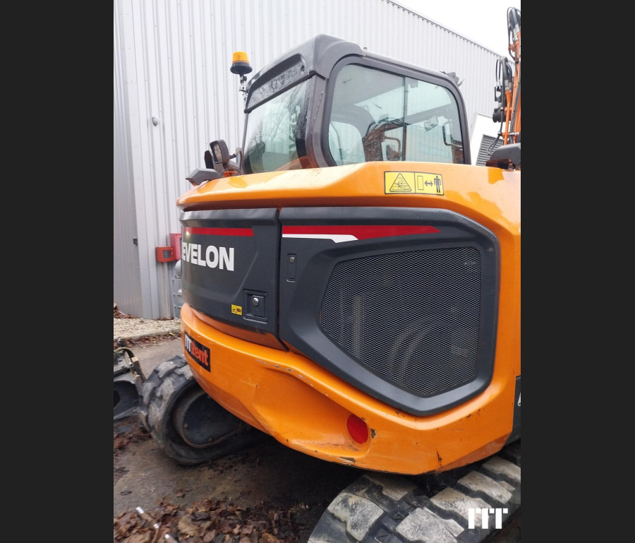 Doosan DX85R-7