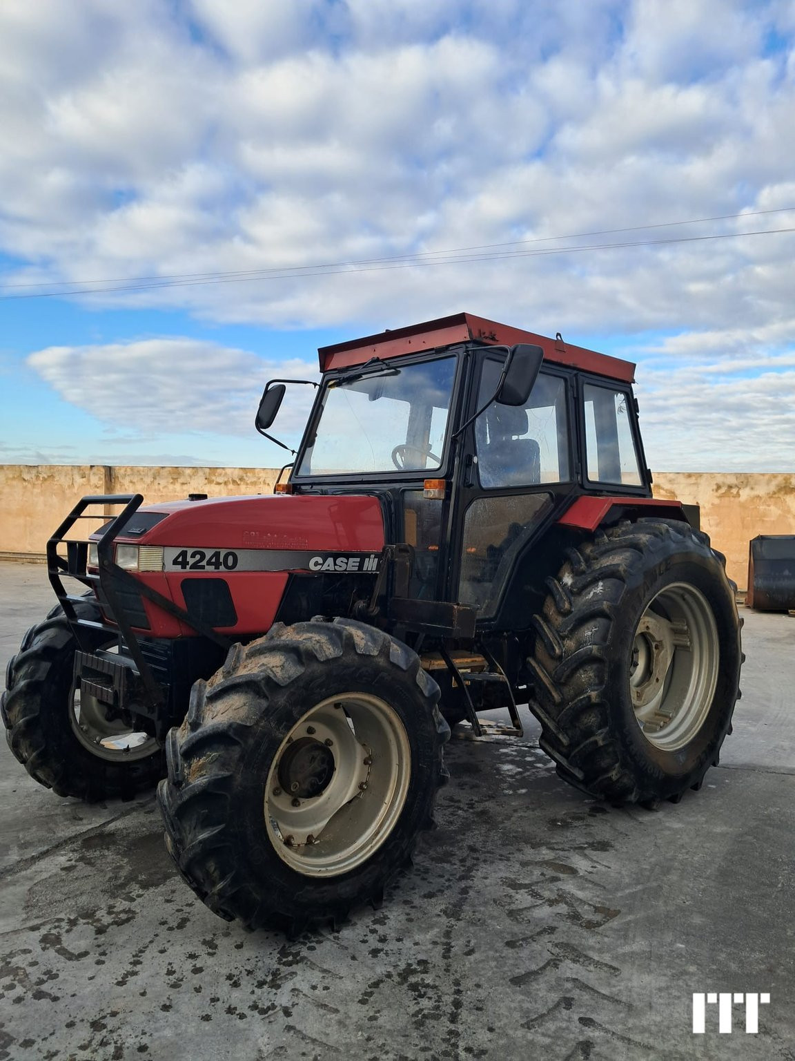 Case IH 4240