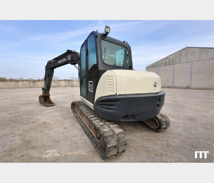Kubota KX080-3