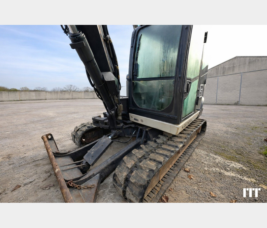 Kubota KX080-3