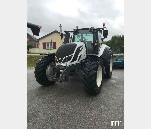 Valtra T234