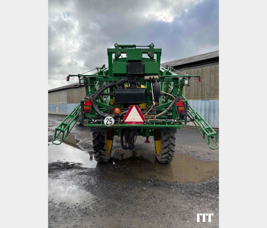 John Deere 732