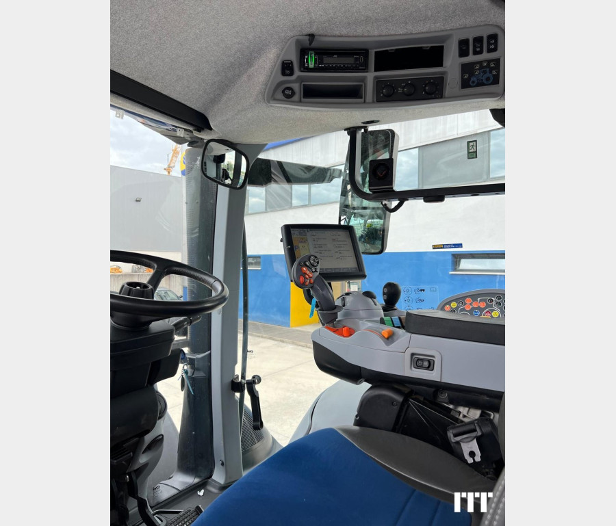 New Holland T7 315 AC BLUE POWER
