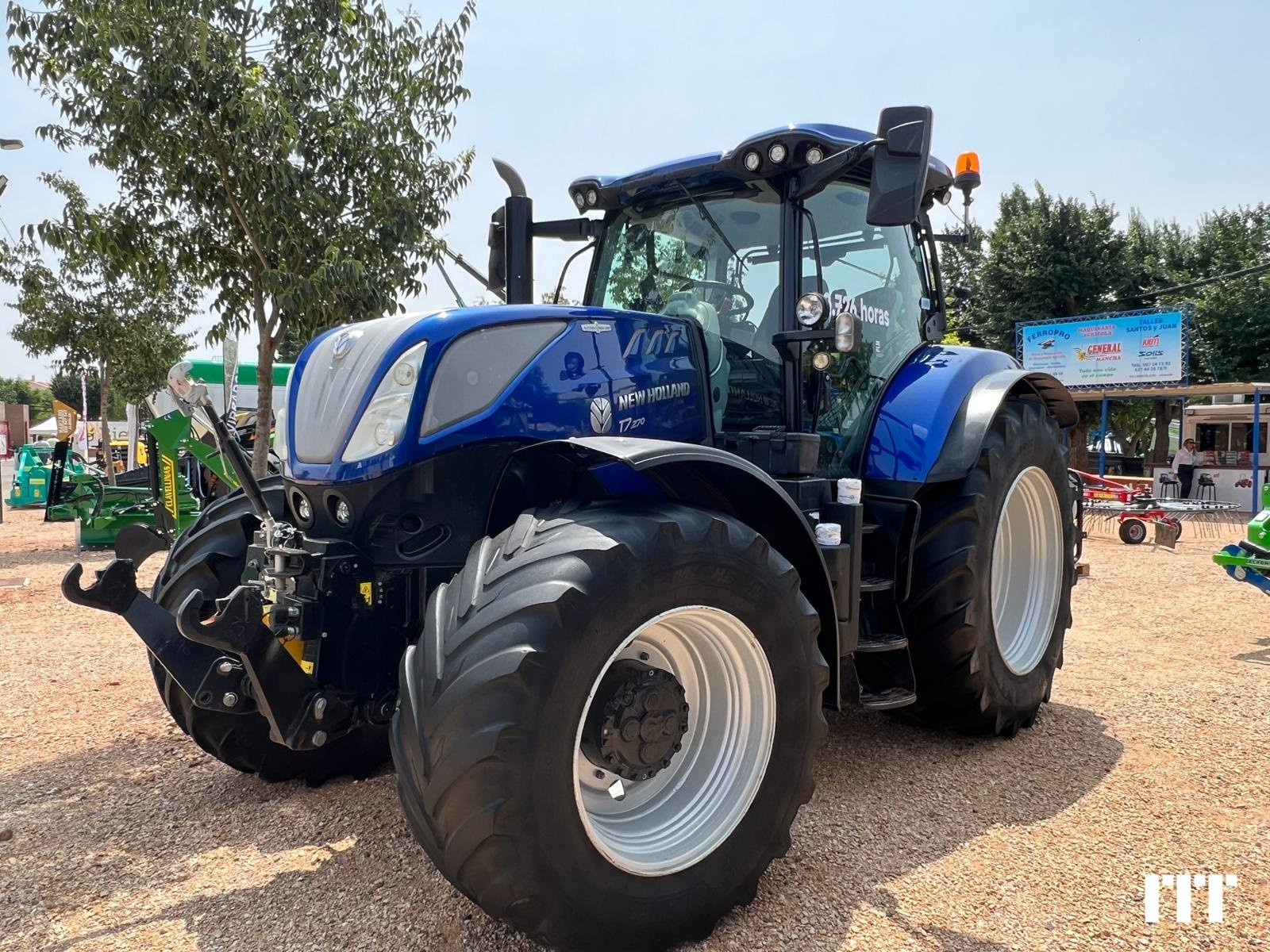 New Holland T7 270 AC BLUE POWER