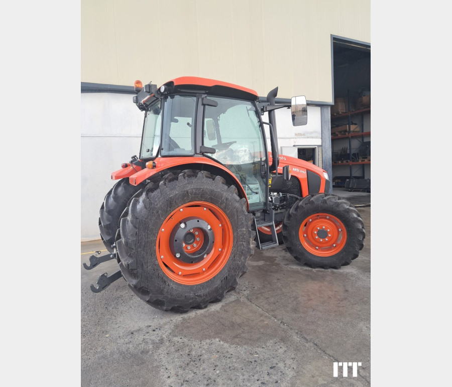 Kubota M5-092