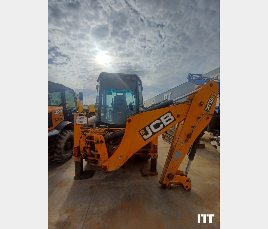 JCB 3CX