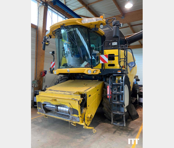 New Holland CR 9080 2