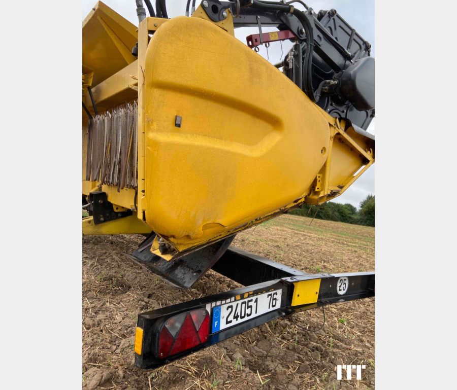 New Holland CR 9080