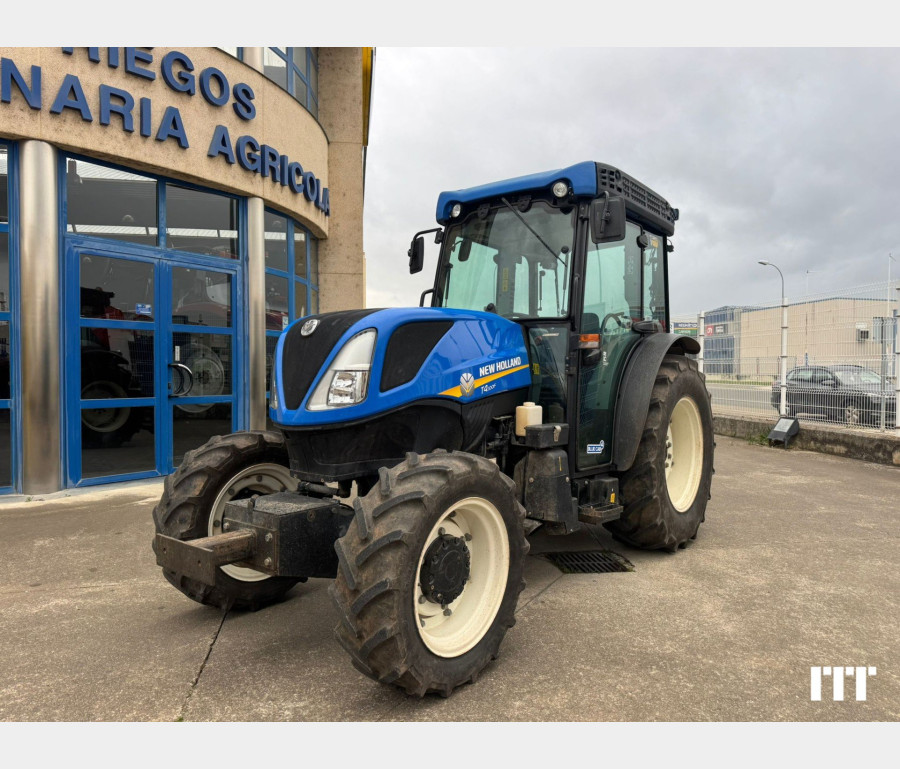 New Holland T4.100F