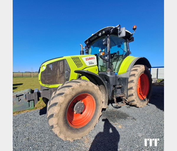 Claas Axion 800