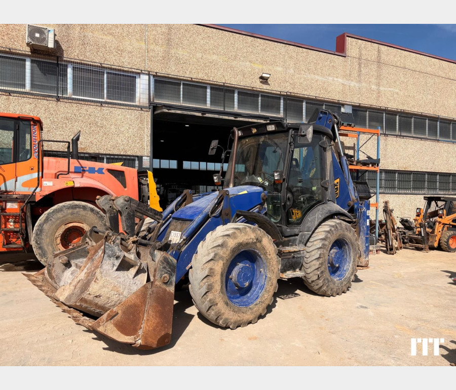 JCB 4CX