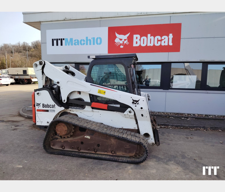 Bobcat T870