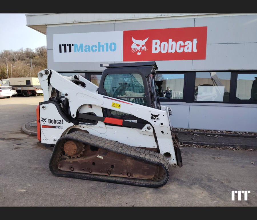Bobcat T870