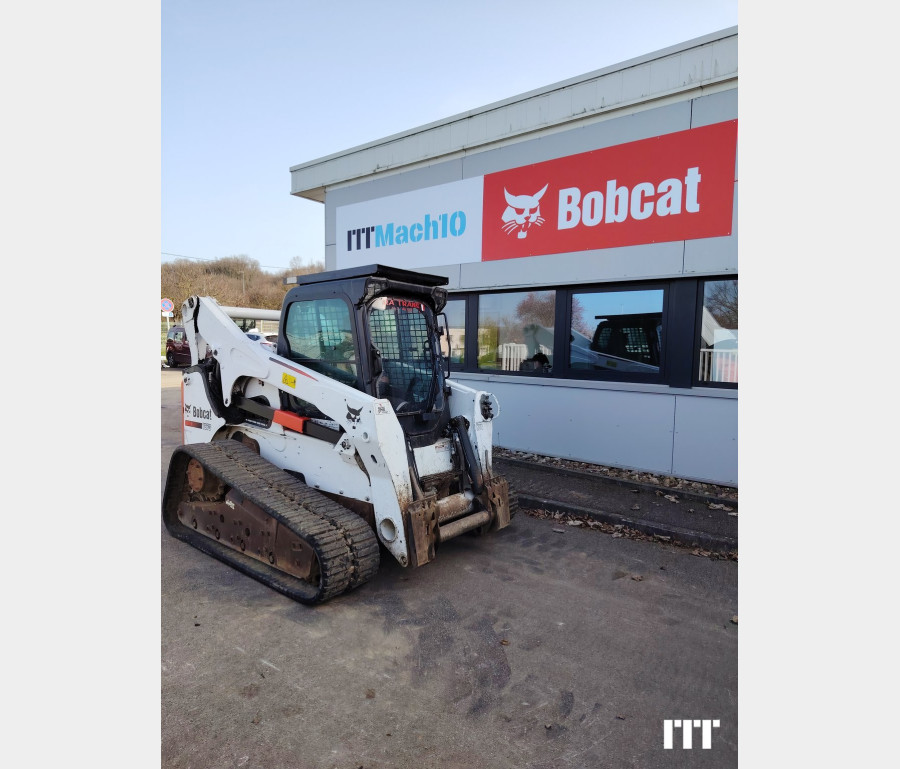 Bobcat T870