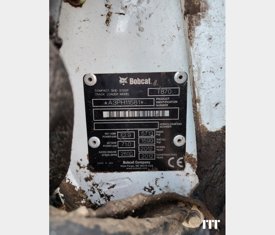 Bobcat T870