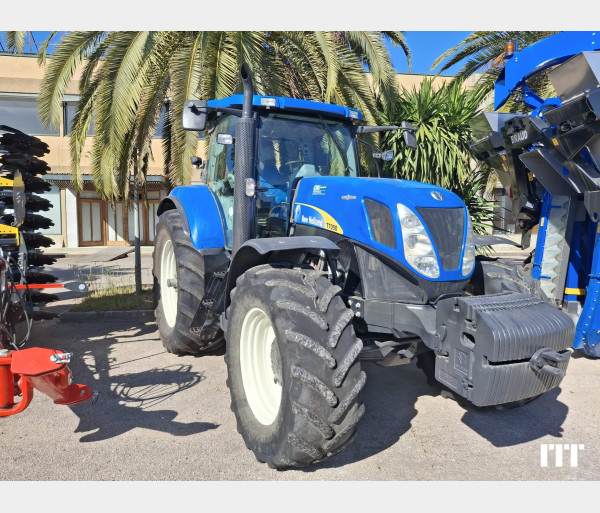 New Holland T7050 AC