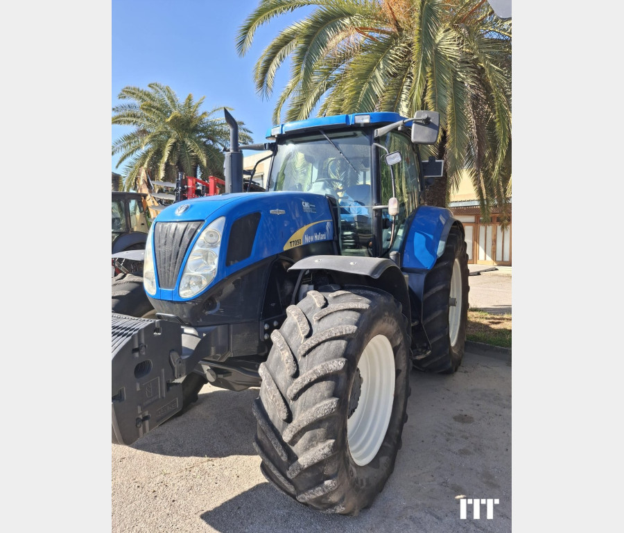 New Holland T7050 AC