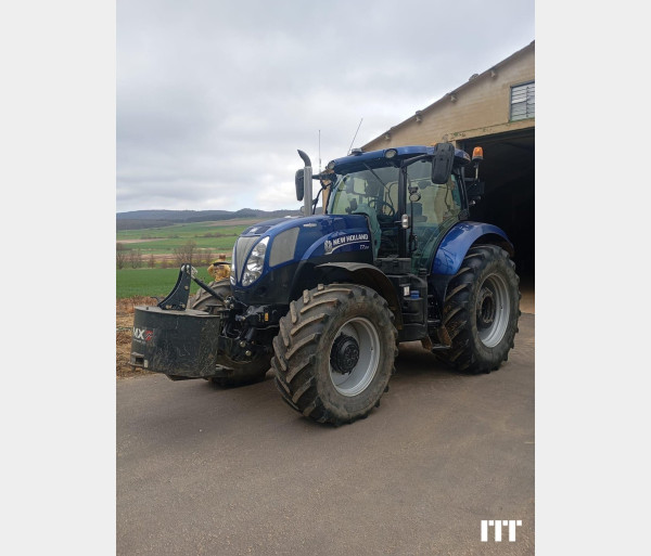 New Holland T7.210