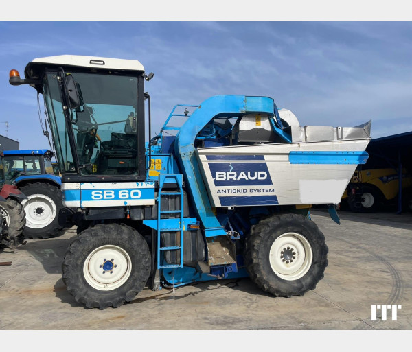 New Holland SB60