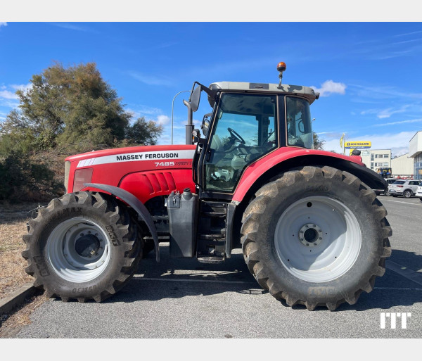 Massey Ferguson 7485