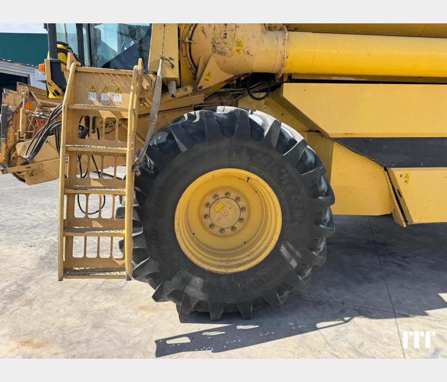 New Holland TX 67