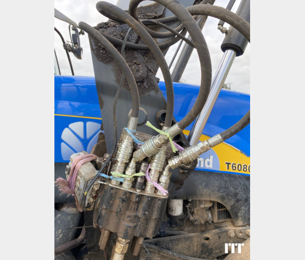 New Holland T6080 2