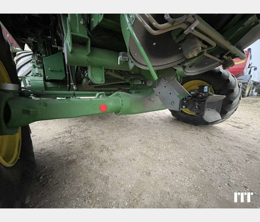 John Deere T660