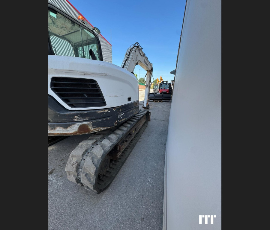 Bobcat E85