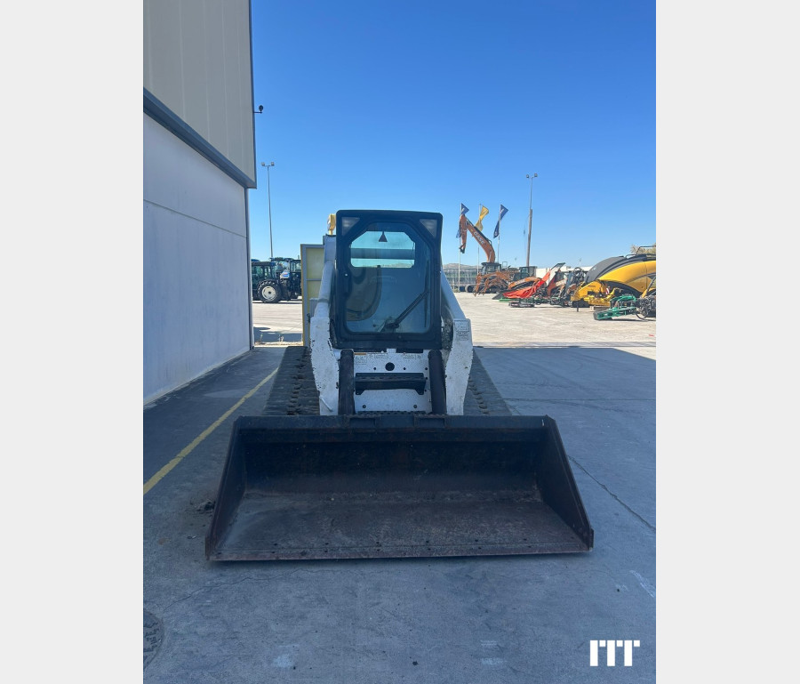 Bobcat T300