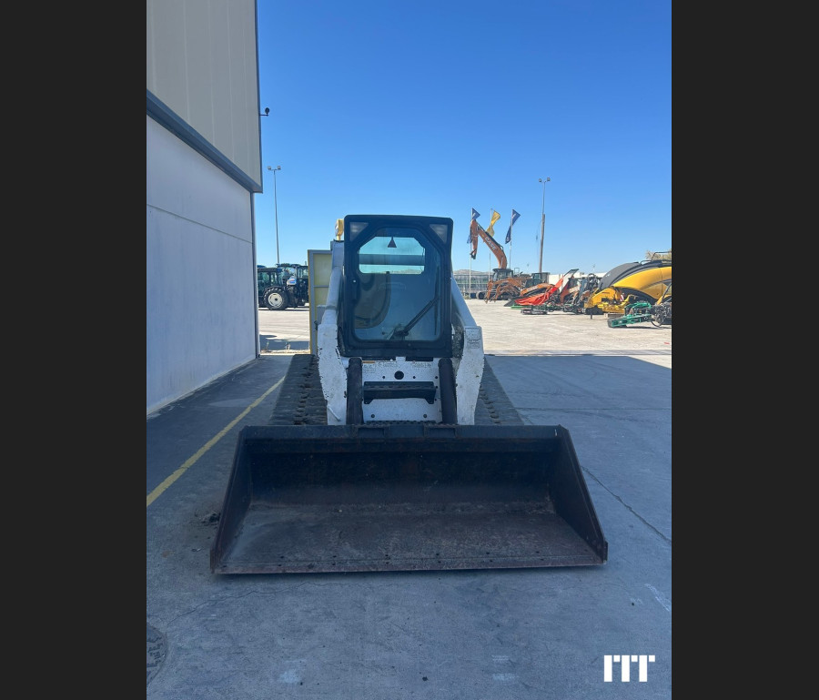 Bobcat T300