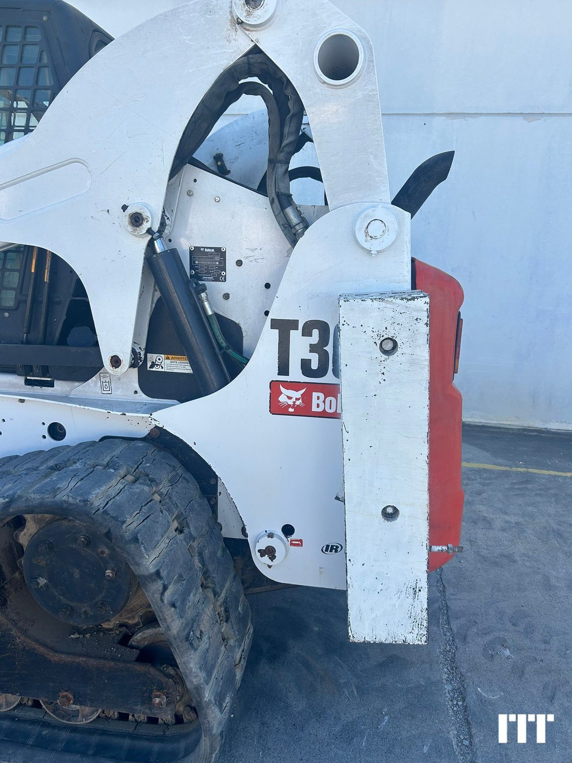 Bobcat T300
