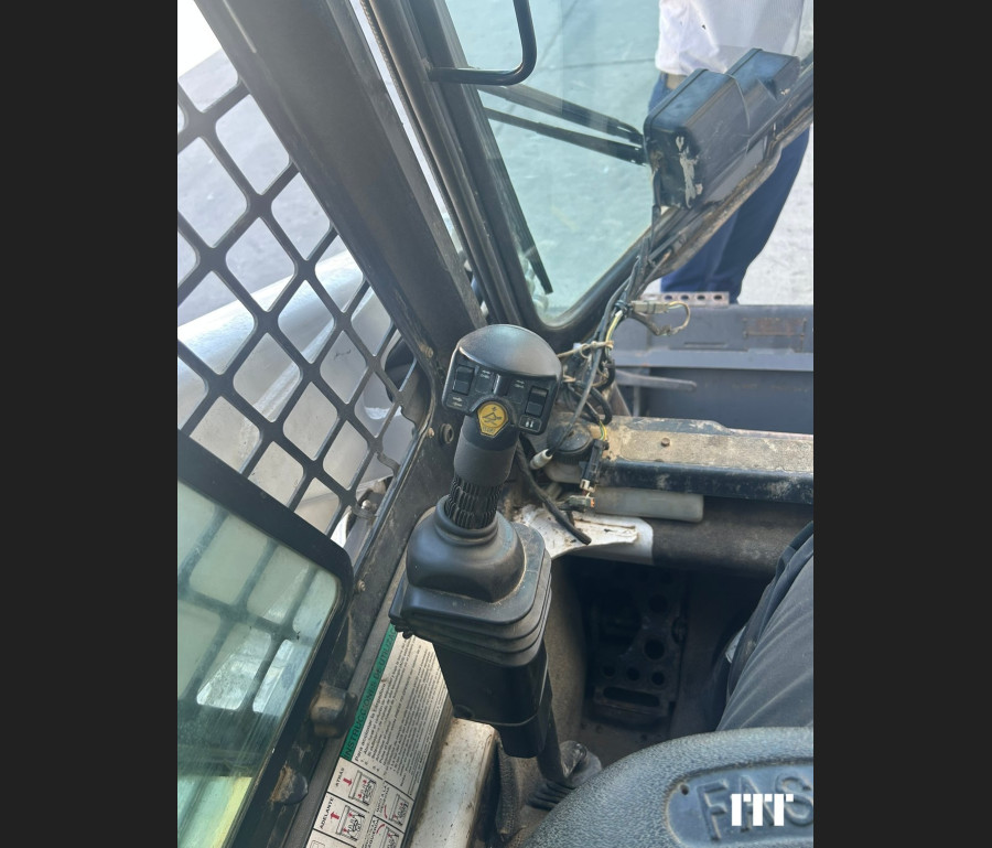Bobcat T300