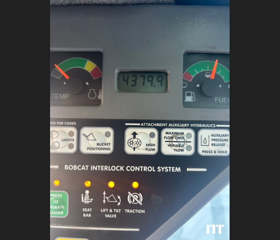 Bobcat T300