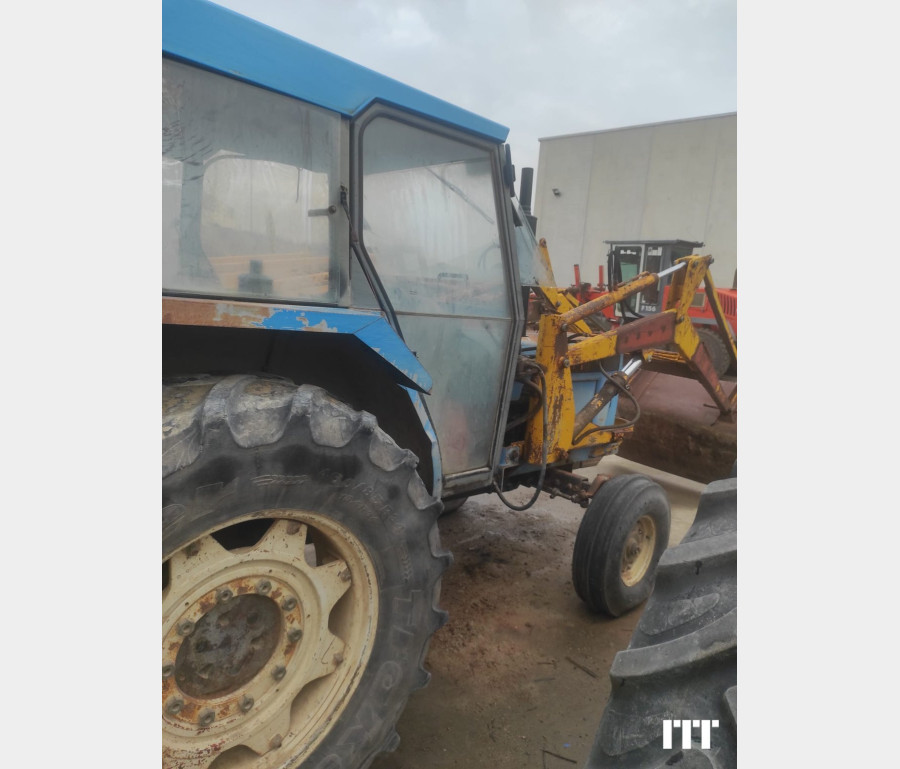 EBRO KUBOTA 8110