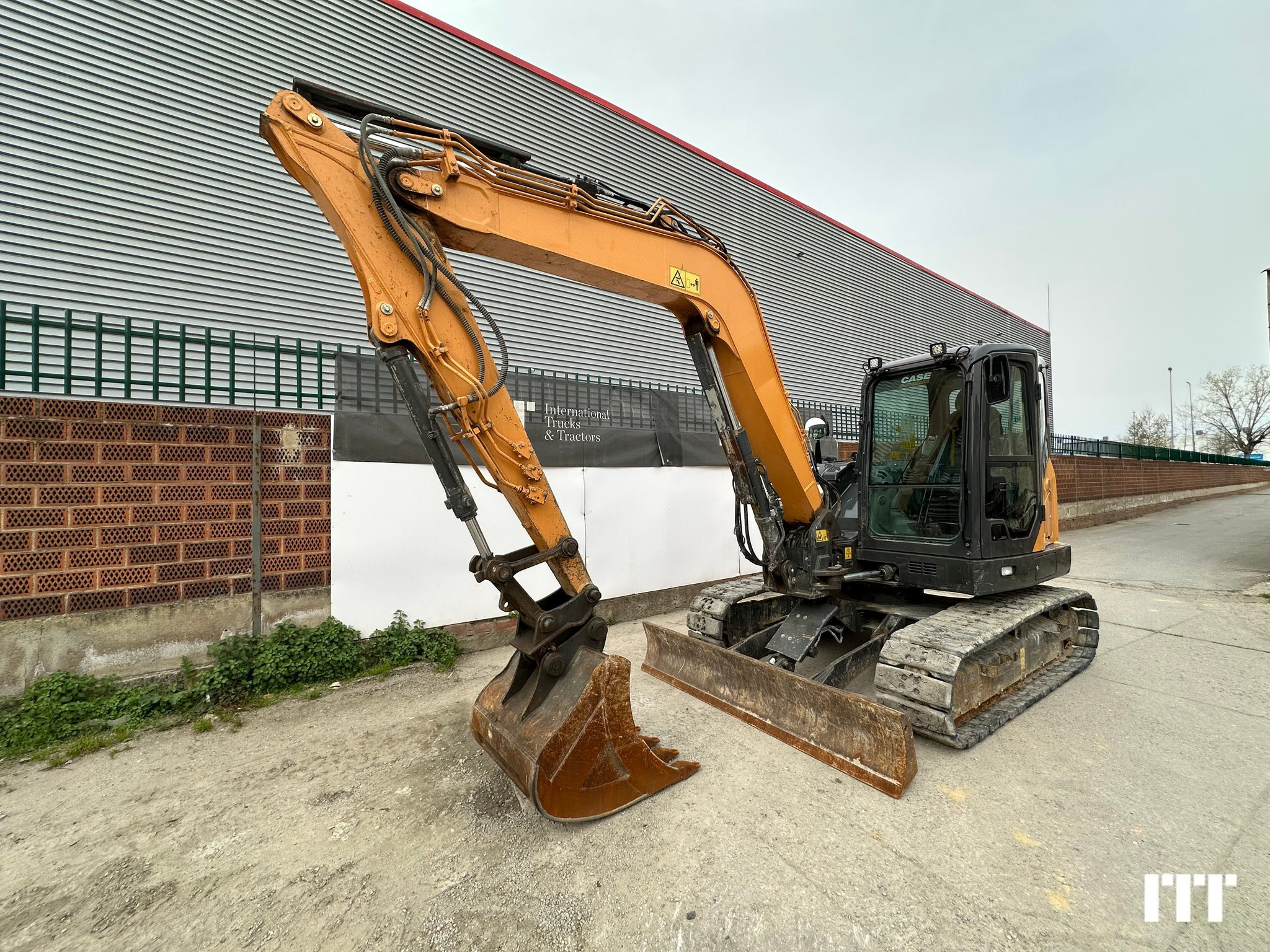 Case CX 90D
