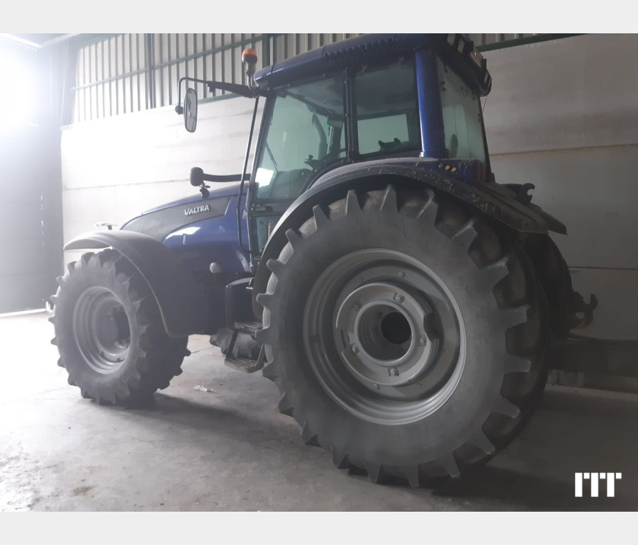 Valtra T190