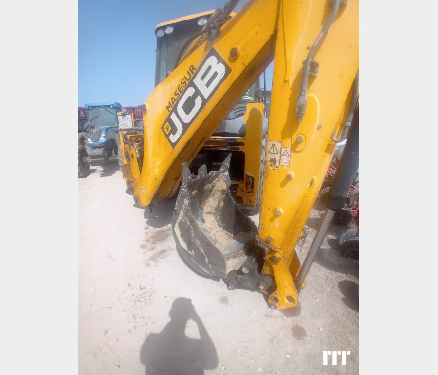 JCB 3CX