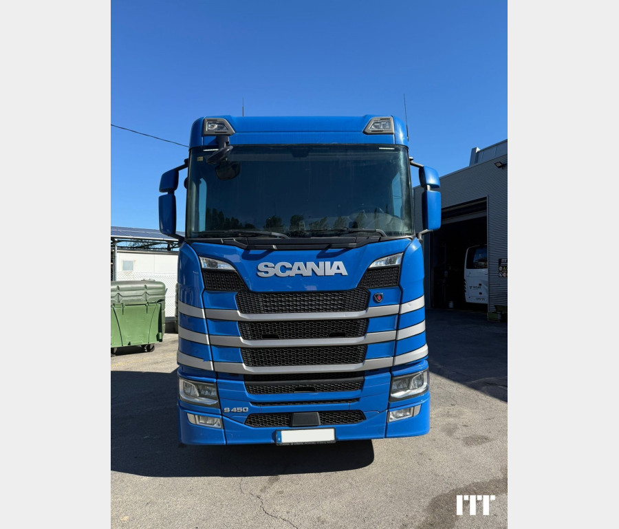 Scania S450