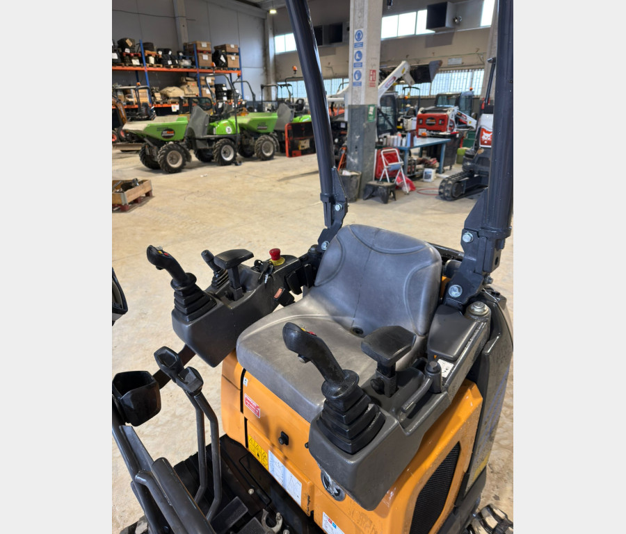 CASE CONSTRUCTION CX15EV