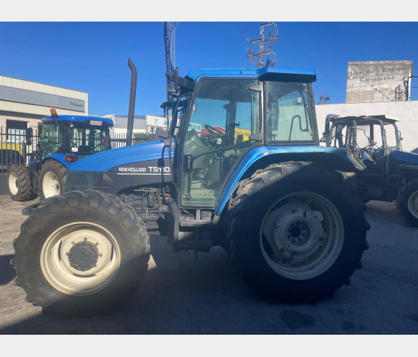 New Holland TS11O