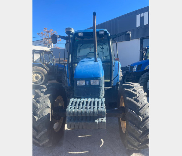 New Holland TS11O 2