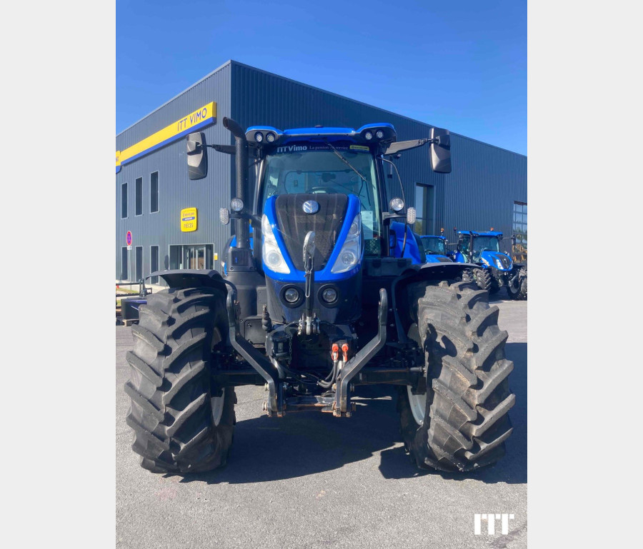 New Holland T7.210