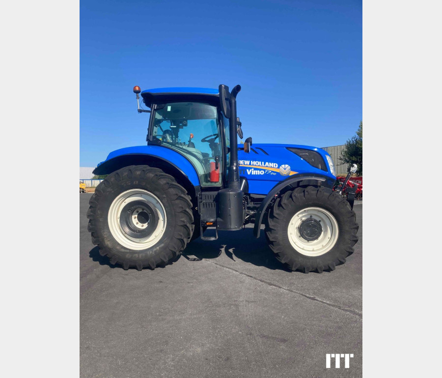 New Holland T7.210