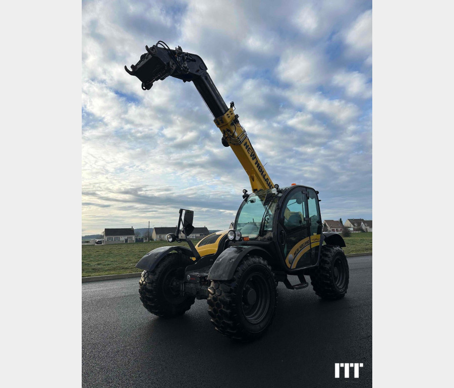 New Holland TH7.37