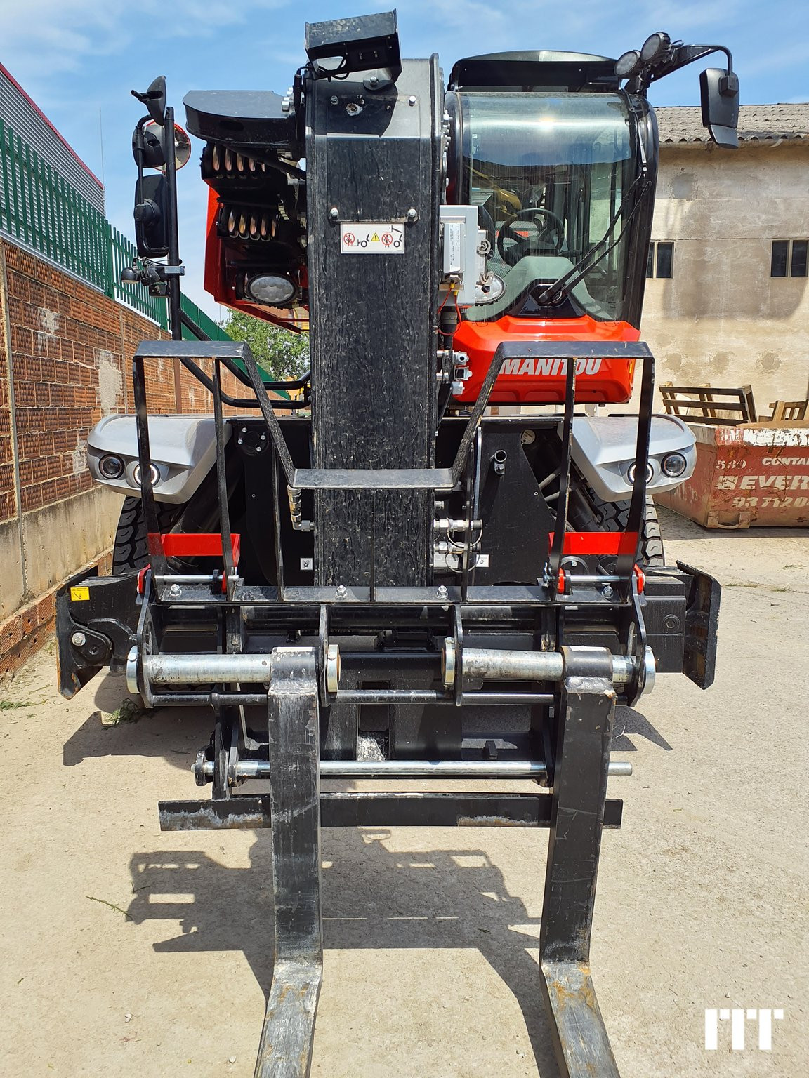 Manitou MRT 2260 V PLUS