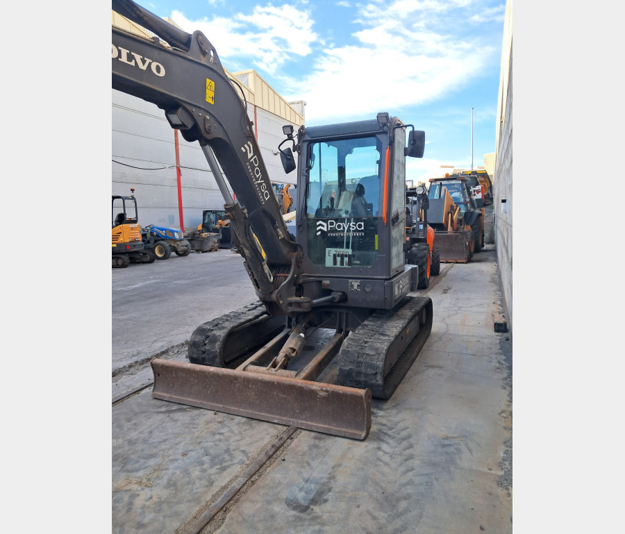 Volvo ECR58