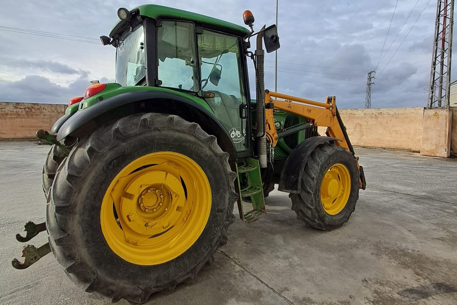John Deere 6620