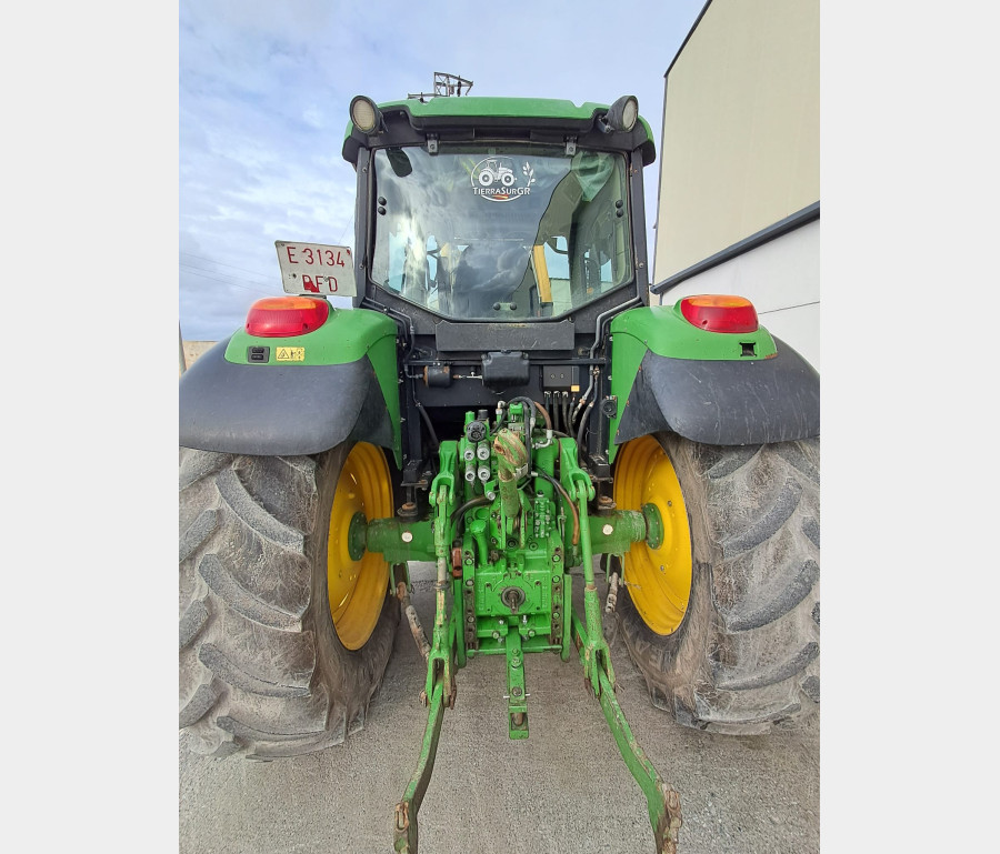 John Deere 6620